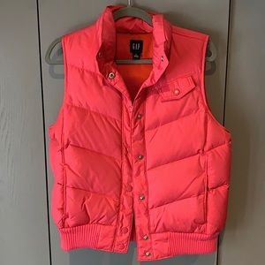 GAP Medium pink puffer vest